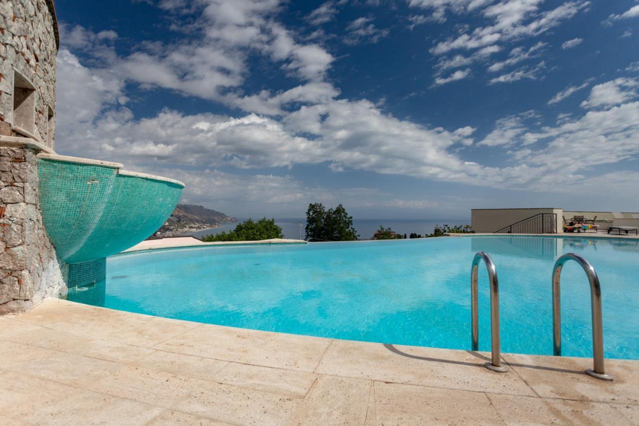 Beautiful Apartment In The Centre Of Taormina Exterior foto