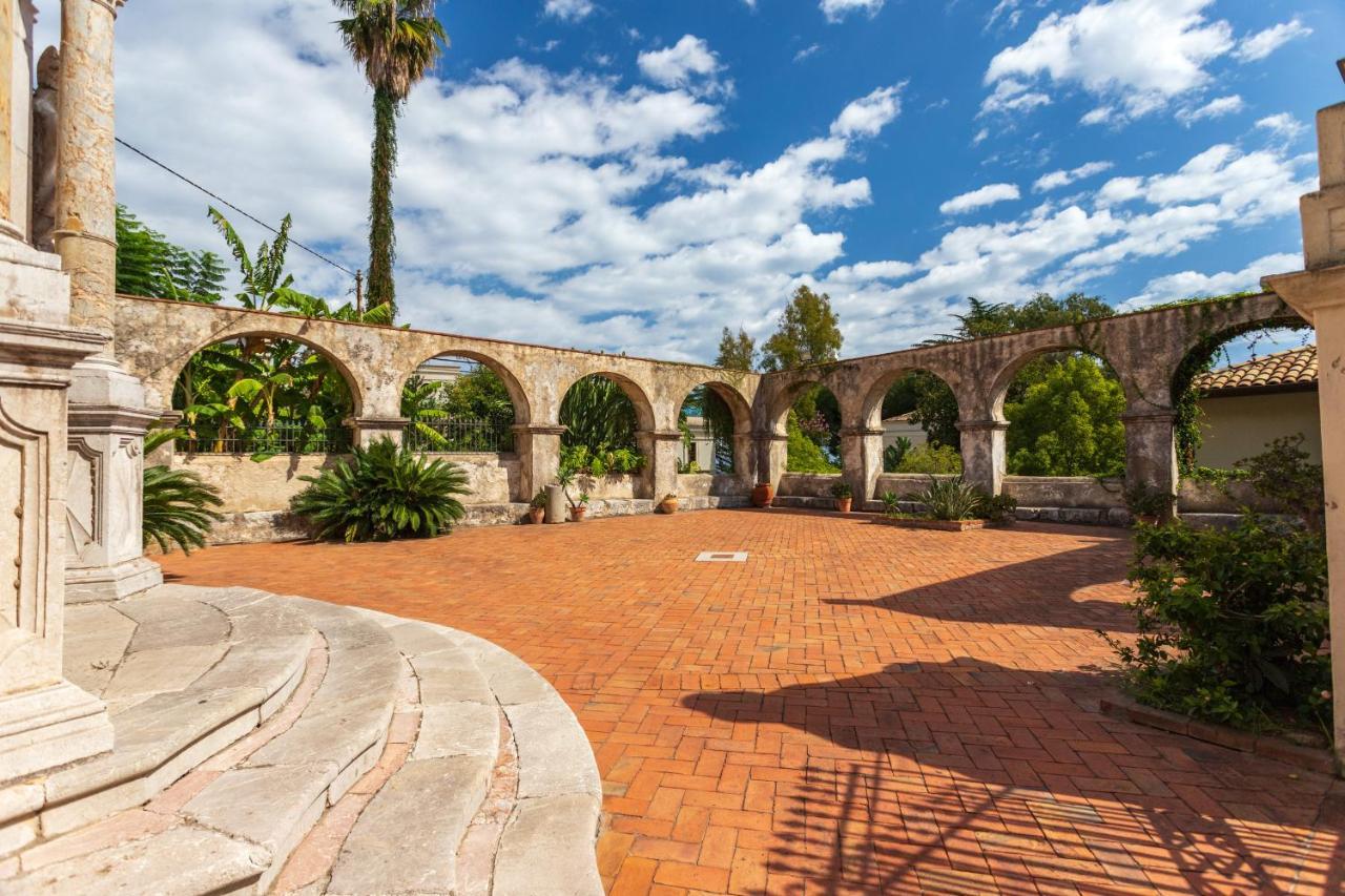 Beautiful Apartment In The Centre Of Taormina Exterior foto